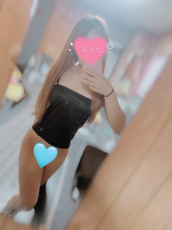 あきな 写メ日記 7/10(木) 00:06