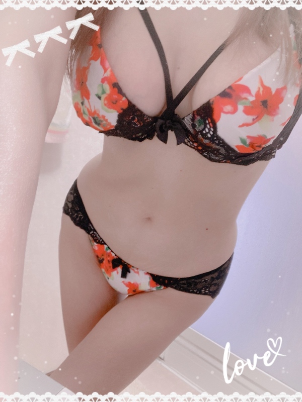 しずか 写メ日記 11/3(月) 01:18