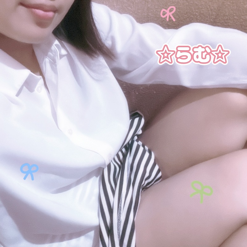 らむ 写メ日記 10/3(金) 22:42