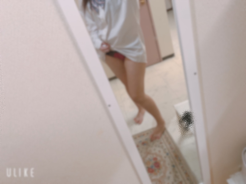 みお 写メ日記 8/1(金) 00:12