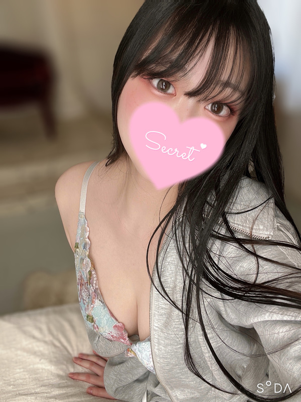 まゆ 写メ日記 10/11(土) 11:00