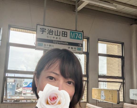 えみこ 写メ日記 10/27(月) 10:03