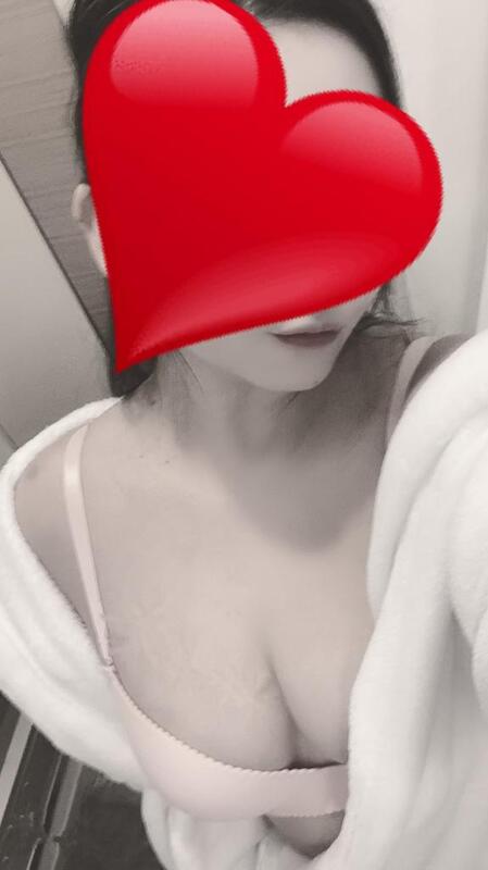 とうみ 写メ日記 4/13(日) 16:15