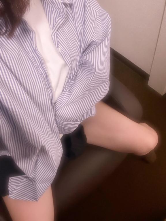 しおり 写メ日記 5/8(木) 14:25