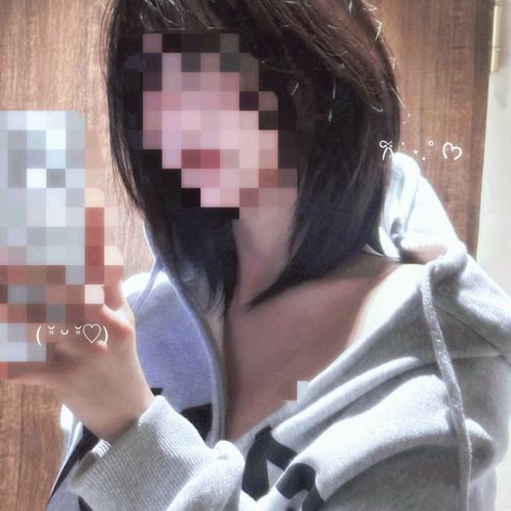 なな 写メ日記 12/4(木) 12:02