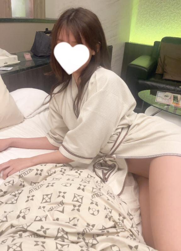 はな 写メ日記 4/6(日) 20:19