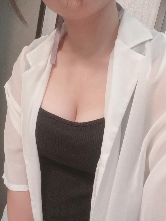 新人みみ 写メ日記 8/6(水) 23:16