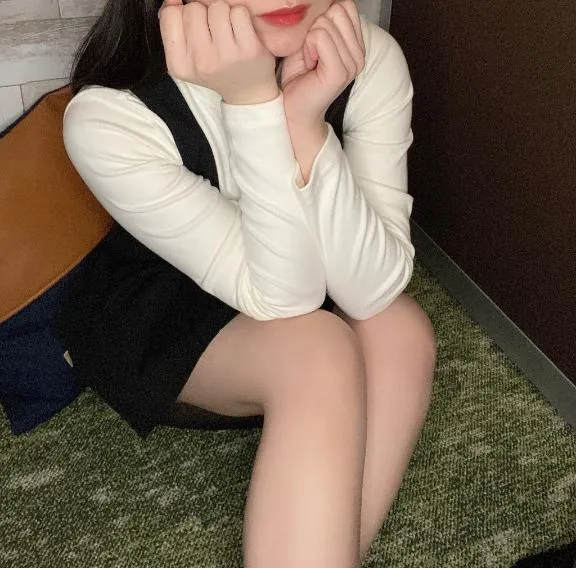 写メ日記 新人かえで 12/18(木) 01:53