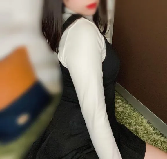 写メ日記 新人かえで 12/18(木) 08:46