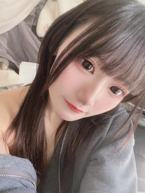 もも 写メ日記 4/6(日) 15:22