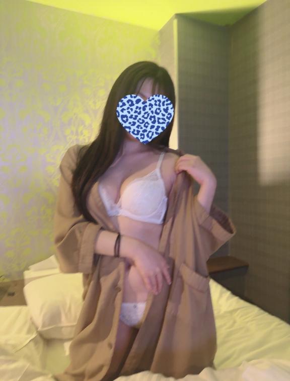 あおい 写メ日記 4/10(木) 03:51