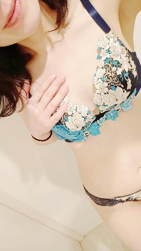 すず 写メ日記 11/30(日) 07:01