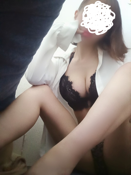 葉月せいか 写メ日記 3/12(水) 16:42