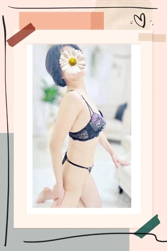 かすみ 写メ日記 12/8(月) 06:44