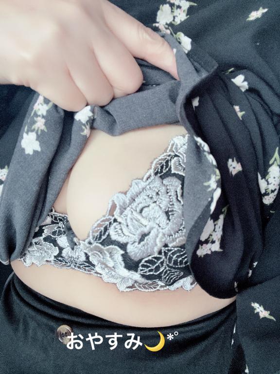 すみ 写メ日記 8/6(水) 20:44