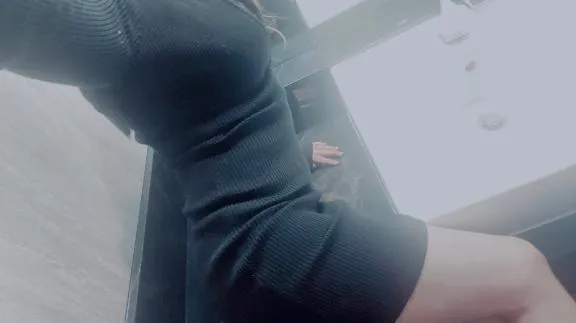 写メ日記 えま 2/17(火) 03:01