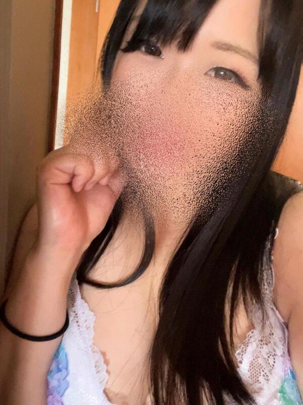 まこと 写メ日記 4/8(火) 06:44