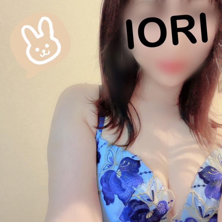 いおり 写メ日記 3/25(火) 11:28