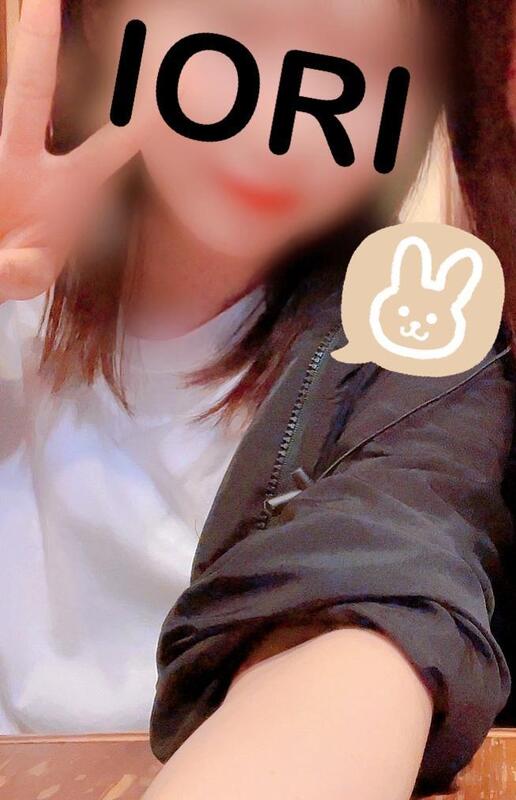 いおり 写メ日記 4/20(日) 06:24