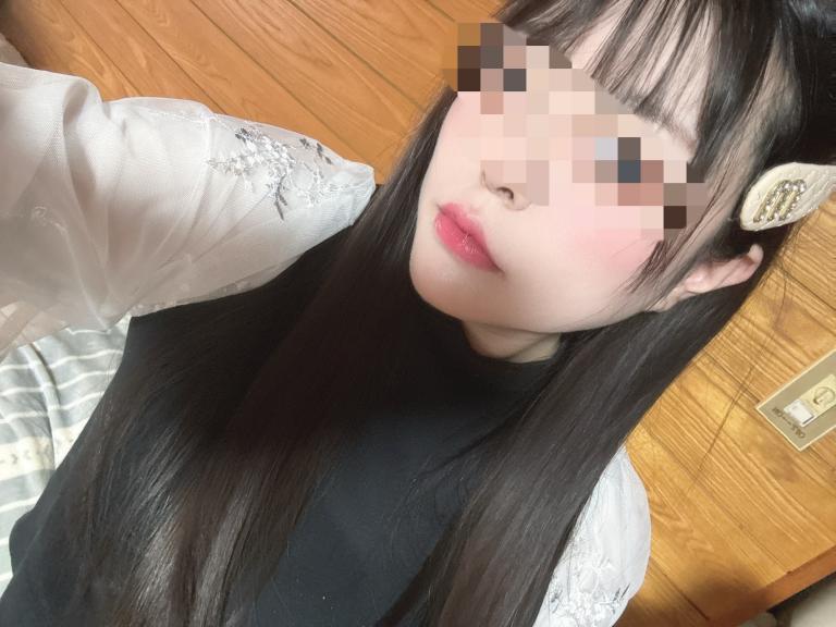 しおん 写メ日記 4/26(土) 08:37
