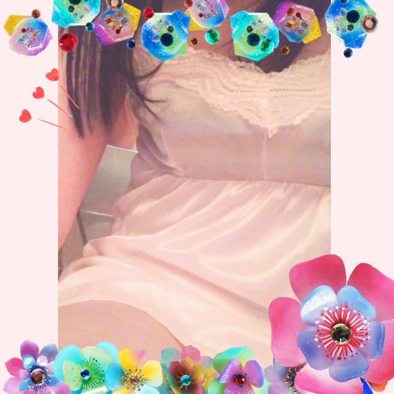 なな 写メ日記 10/12(日) 09:16