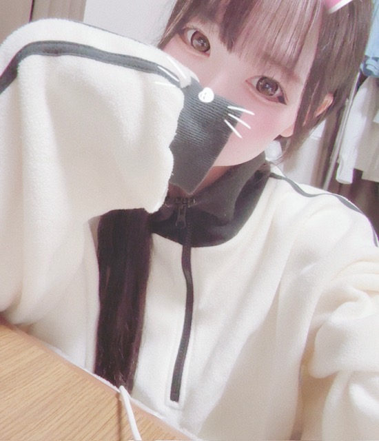 にこ 写メ日記 10/10(金) 22:59