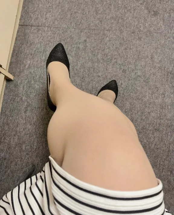 写メ日記 瑠璃(るり) 1/5(月) 00:19