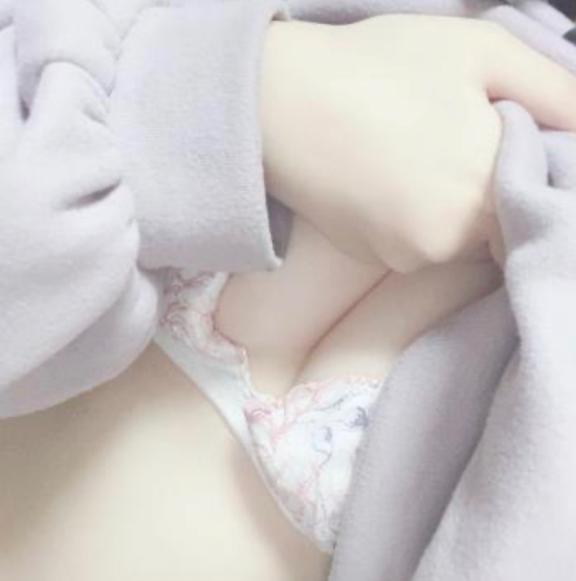 うい 写メ日記 5/9(金) 15:42