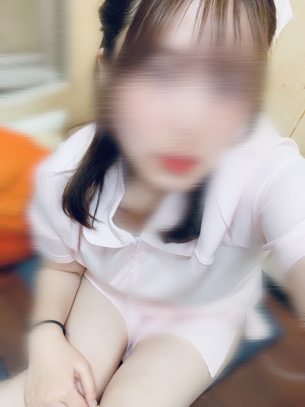 にな 写メ日記 4/4(金) 21:14