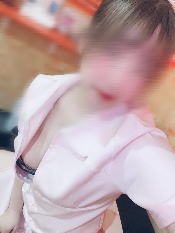 にな 写メ日記 4/4(金) 23:12