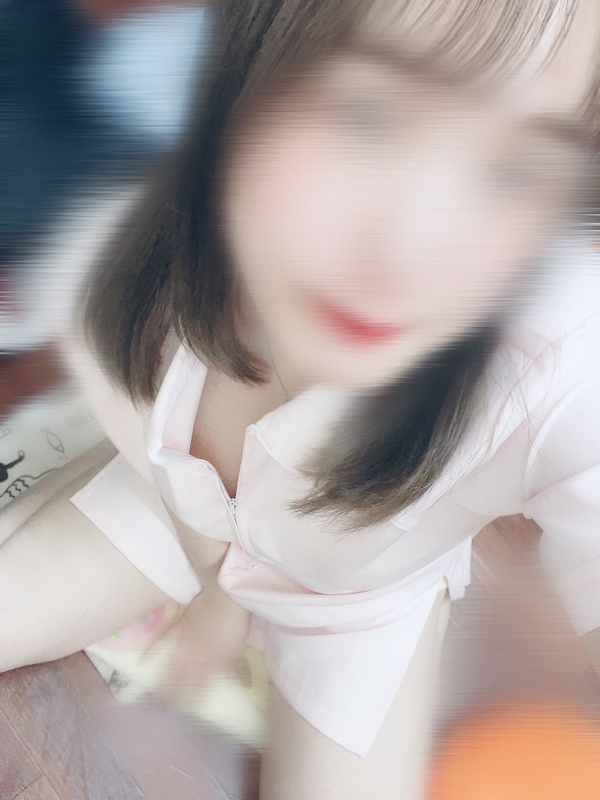 にな 写メ日記 4/21(月) 13:16