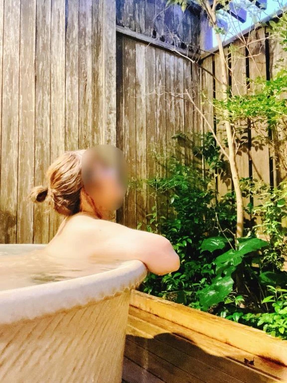 和香 写メ日記 10/25(土) 08:53