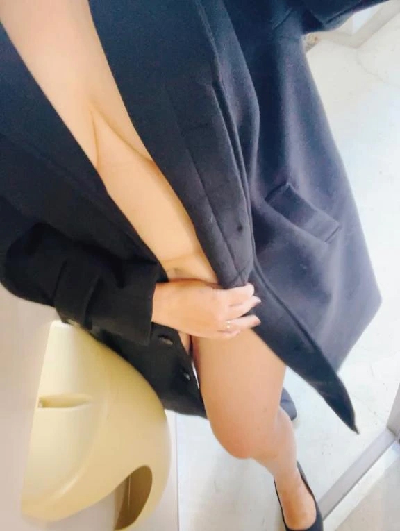 和香 写メ日記 10/27(月) 07:43