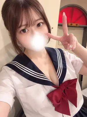 ぴいち - コスプレ[①セーラー服]