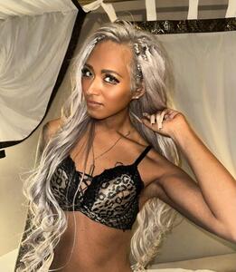 写メ日記 小崎ミリヤ 11/12(水) 12:32