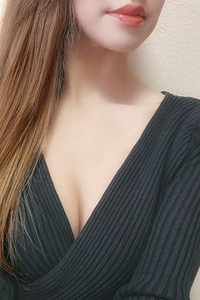 花沢瑠衣