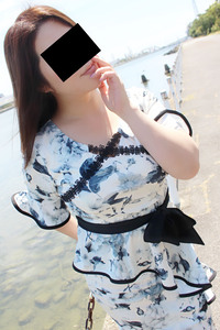 ゆりな