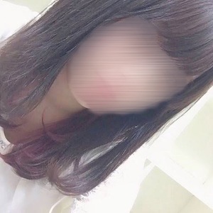 新人ことは