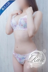 新人まりん