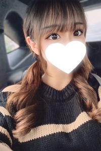 もえな