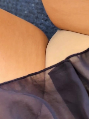 出勤パンチラ(10166) 水瀬　ななこ (De愛急行　松阪店)