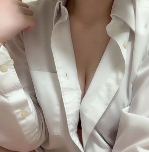 出勤パンチラ(10172) 椿　ゆん (101（ICHI MARU ICHI）)