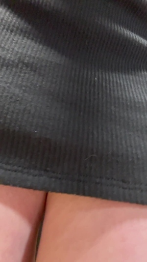 出勤パンチラ(10305) やえか (愛特急2006三重本店)