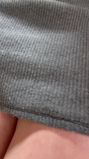 出勤パンチラ(10379) やえか (愛特急2006三重本店)