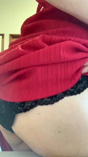 出勤パンチラ(10396) つきよ (愛特急2006三重本店)