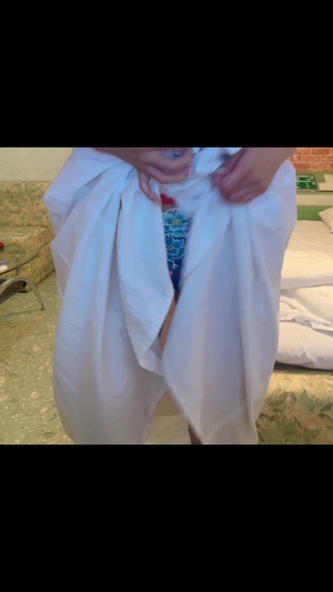 出勤パンチラ(10667) ひばな (愛特急2006三重本店)