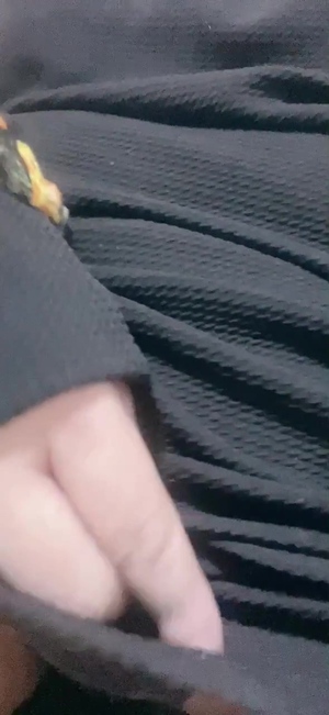 出勤パンチラ(10678) 水瀬(みずせ） (昭和道（ショウワロード）松阪店)