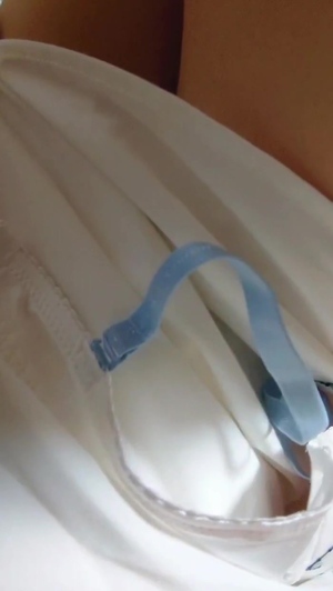 出勤パンチラ(10684) ここ (ベアトリス)