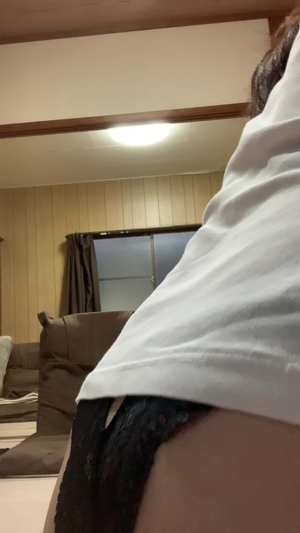 出勤パンチラ(10821) つきよ (愛特急2006三重本店)