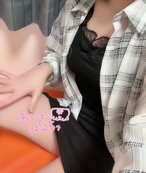 出勤パンチラ(10841) 椿　ゆん (101（ICHI MARU ICHI）)